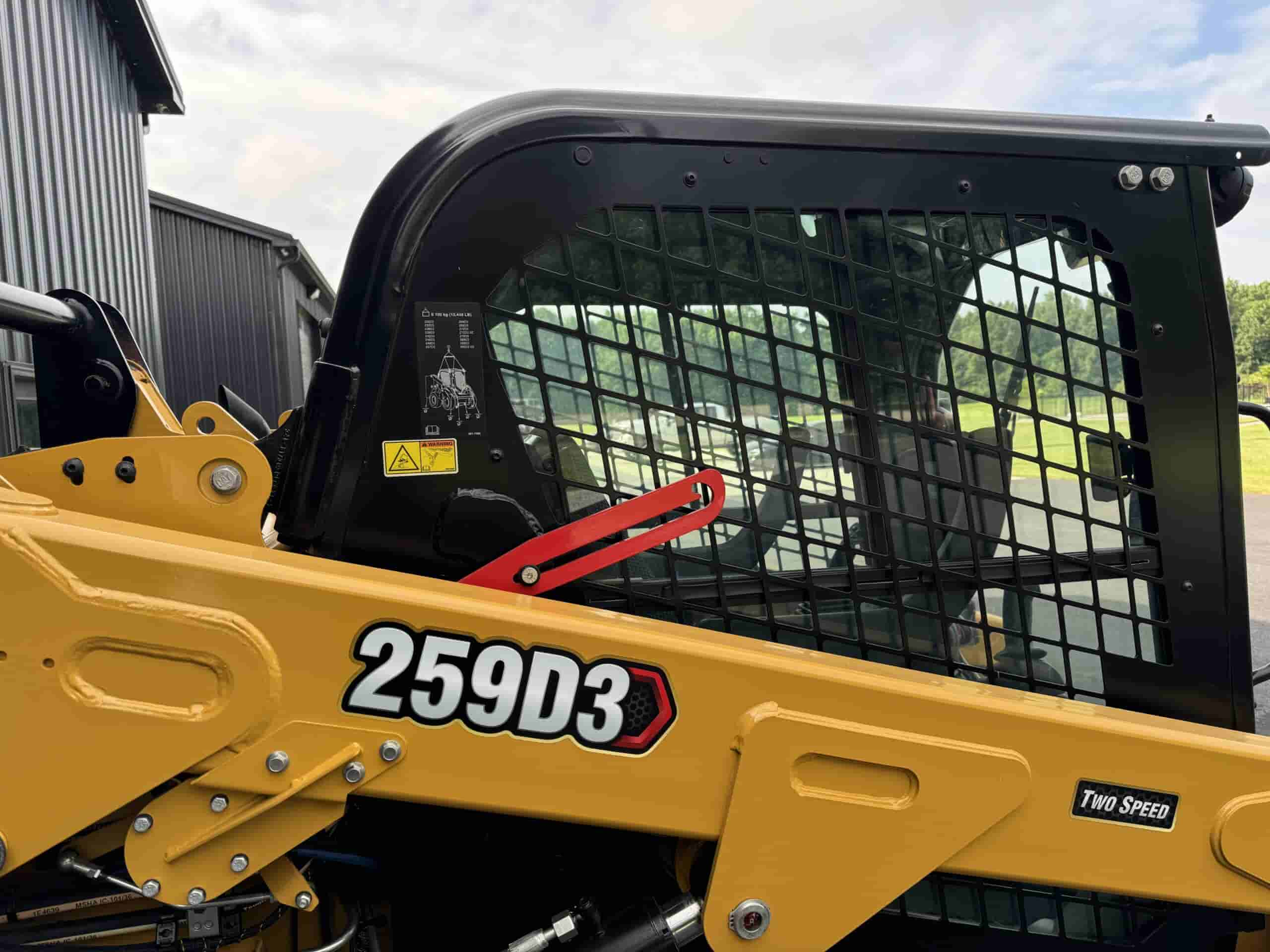 2022 CAT 259D3 CLEAN
